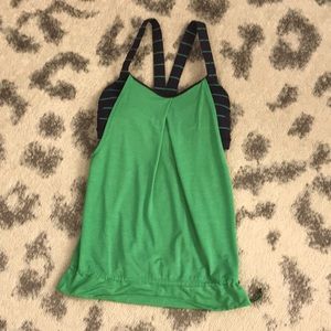 Lululemon No Limits Tank
Green Bean / Slalom Stripe Inkwell / Inkwell